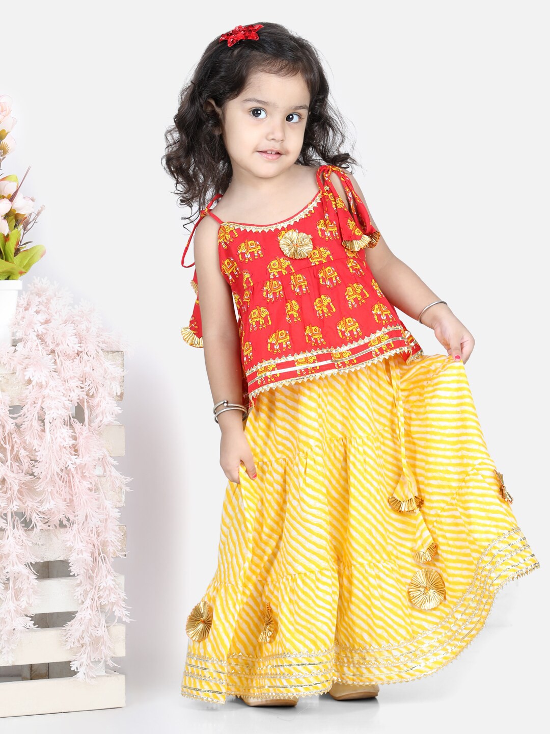 

BownBee Girls Red & Yellow Ready to Wear Cotton Lehenga