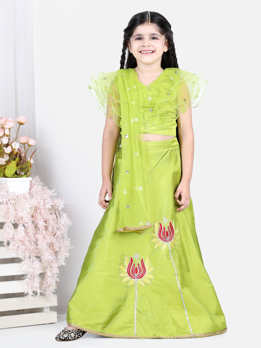 

BownBee Girls Embroidered Thread Work Lehenga & Blouse With Dupatta, Green