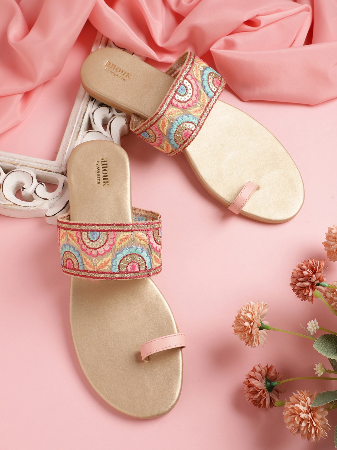 

Anouk Women Pink & Gold-Toned Sequin Embellished Floral Embroidered Ethnic One Toe Flats