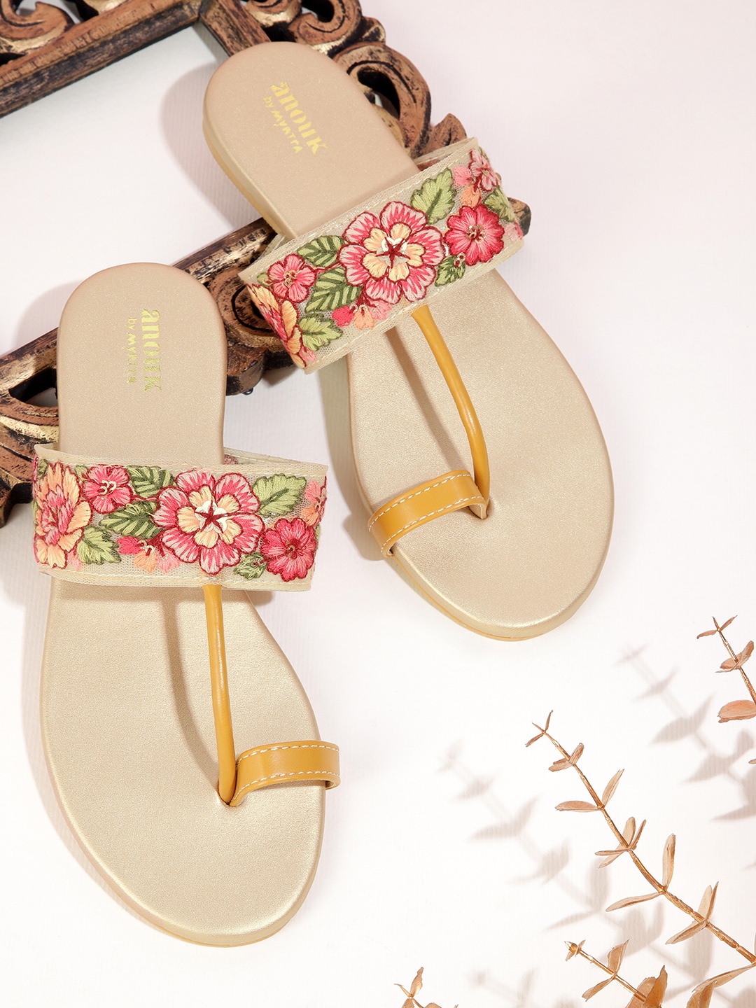 

Anouk Women Beige & Mustard Yellow Woven Design Ethnic One Toe Flats