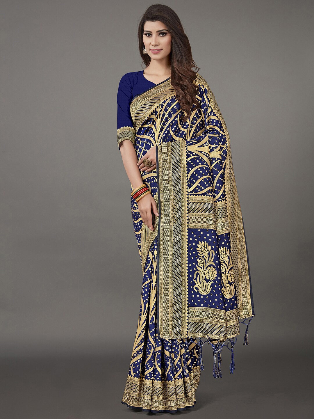 

KALINI Navy Blue & Gold-Toned Floral Zari Silk Blend Saree