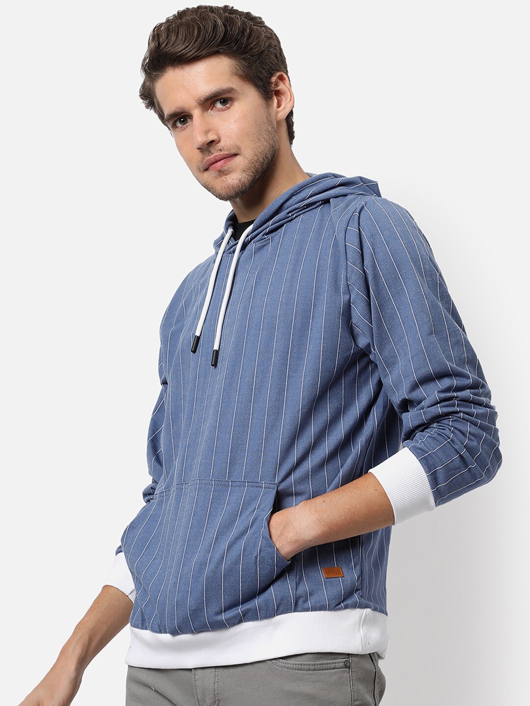 

Campus Sutra Men Blue Hooded Sweatshirt