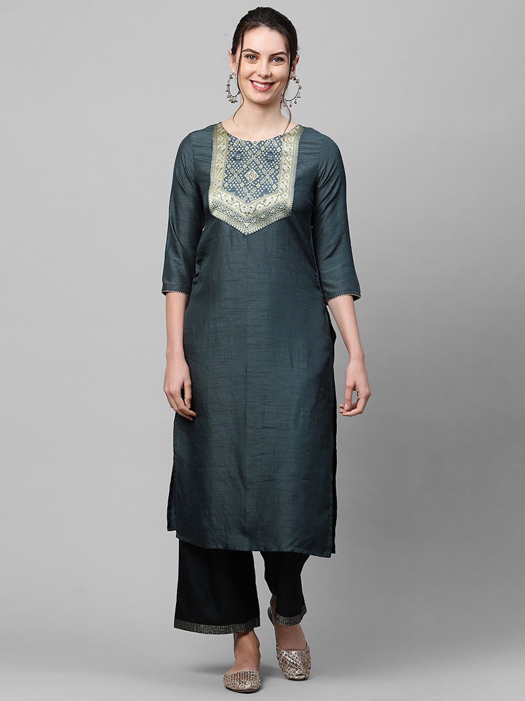 

Indo Era Women Grey Yoke Design Thread Work Kurta