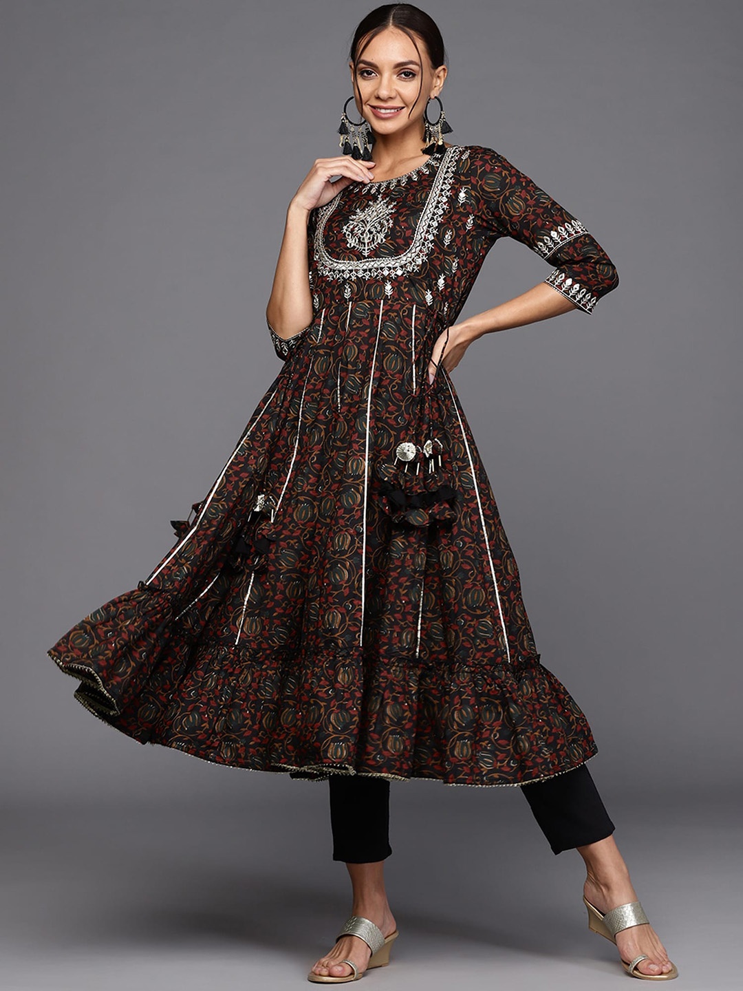 

Indo Era Women Black Floral Printed Thread Work Anarkali Kurta