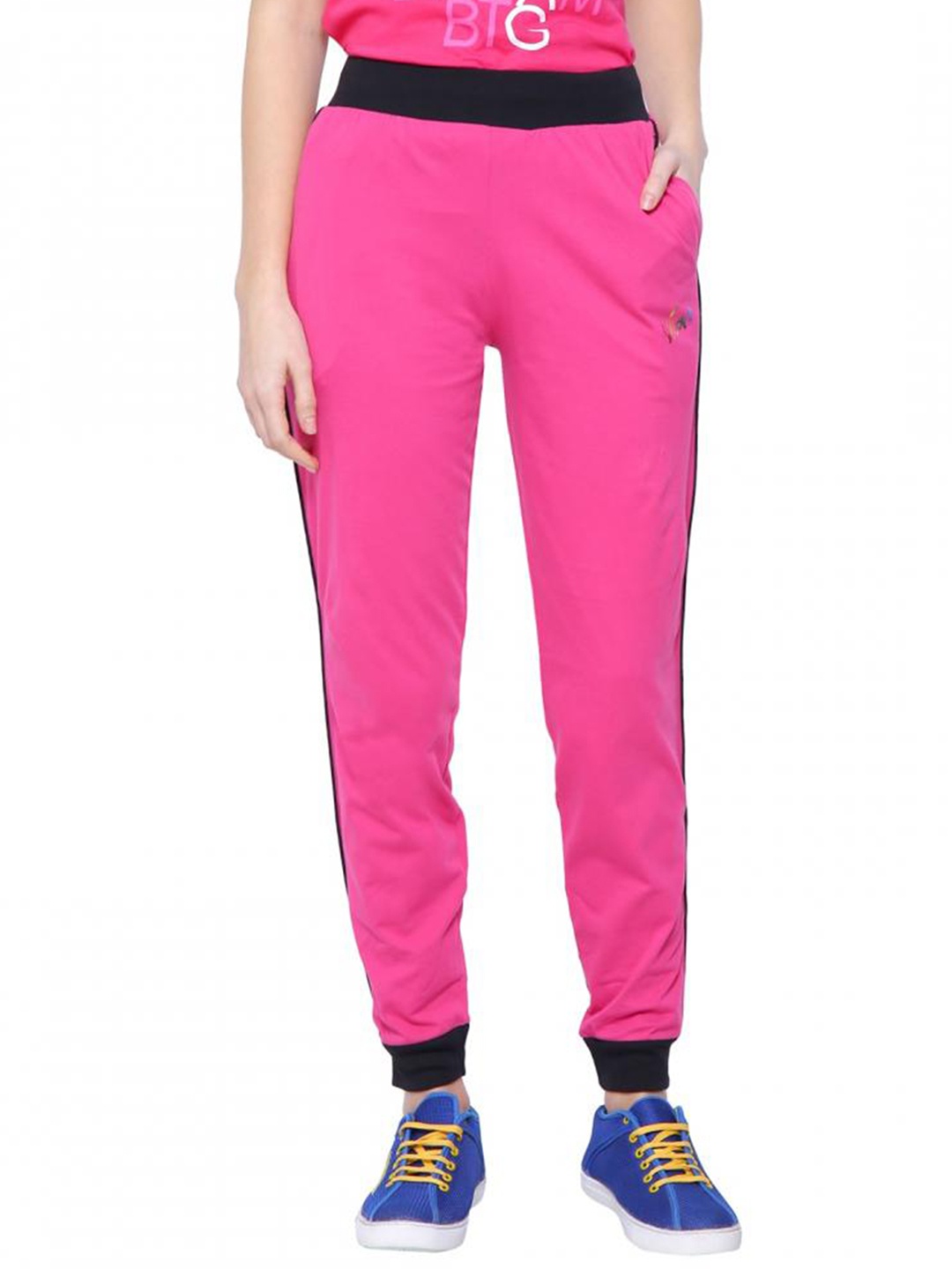 

DYCA Women Pink And Black Solid Regular Fit Cotton Joggers