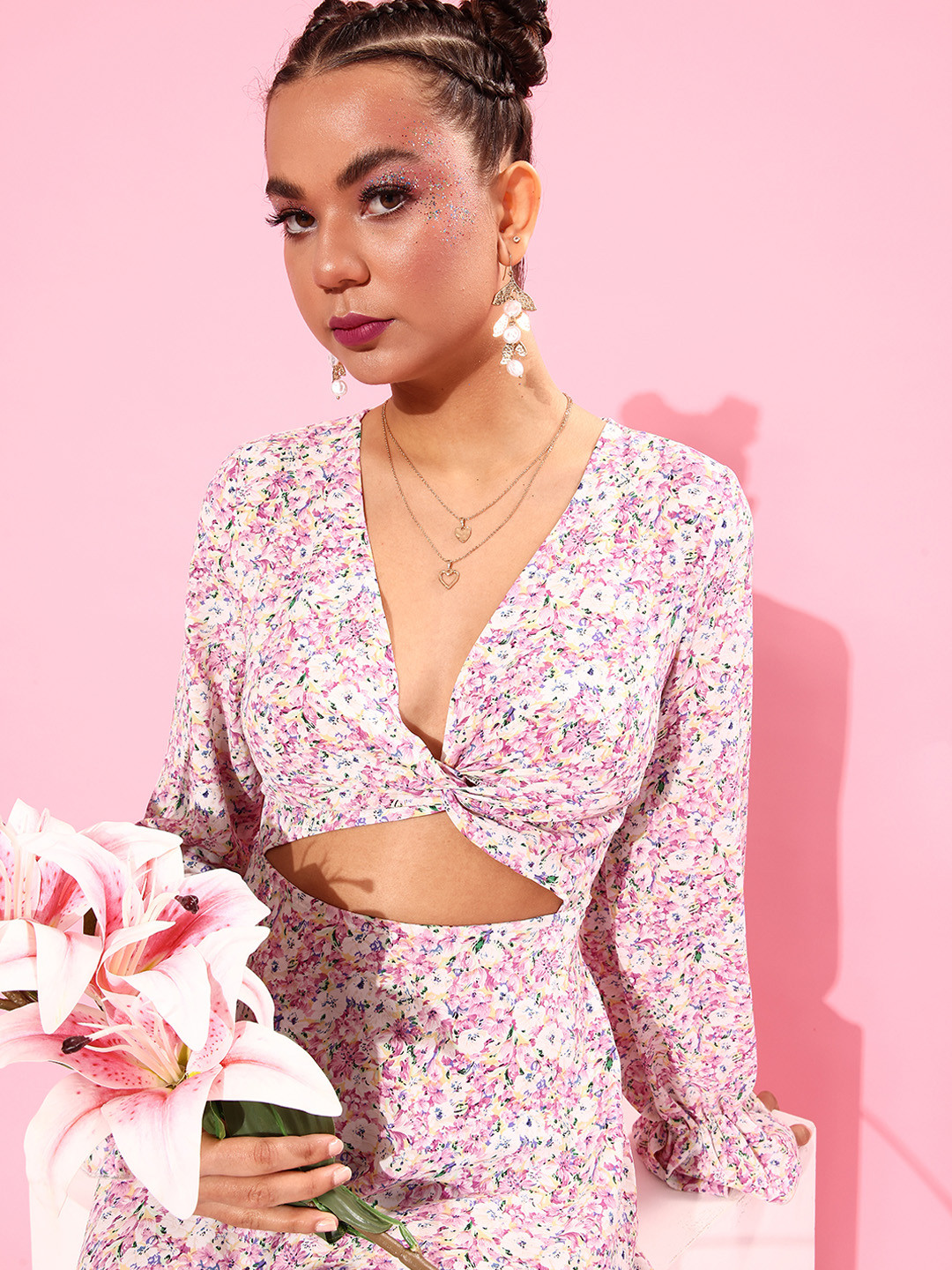 

Stylecast X Hersheinbox Women White Floral Twist & Knot Dress