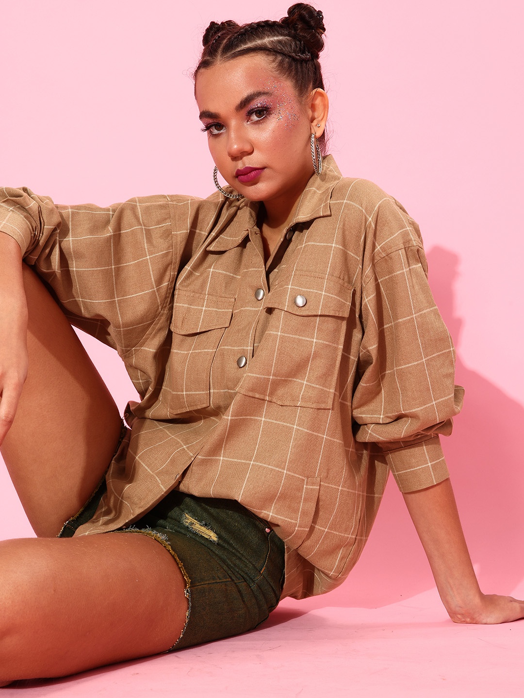 

Stylecast X Hersheinbox Women Chic Brown Windowpane Checks Utility Shirt
