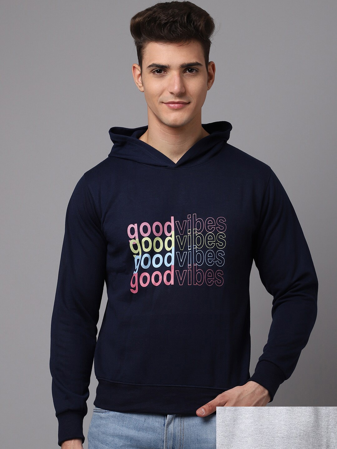 

Obaan Men Grey Sweatshirt