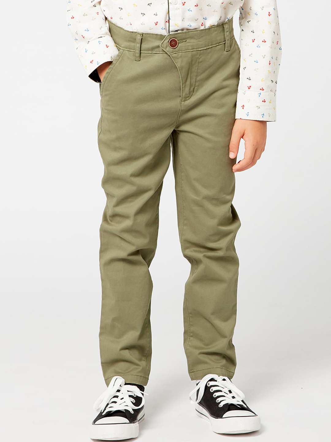 

One Friday Boys Green Solid Trousers