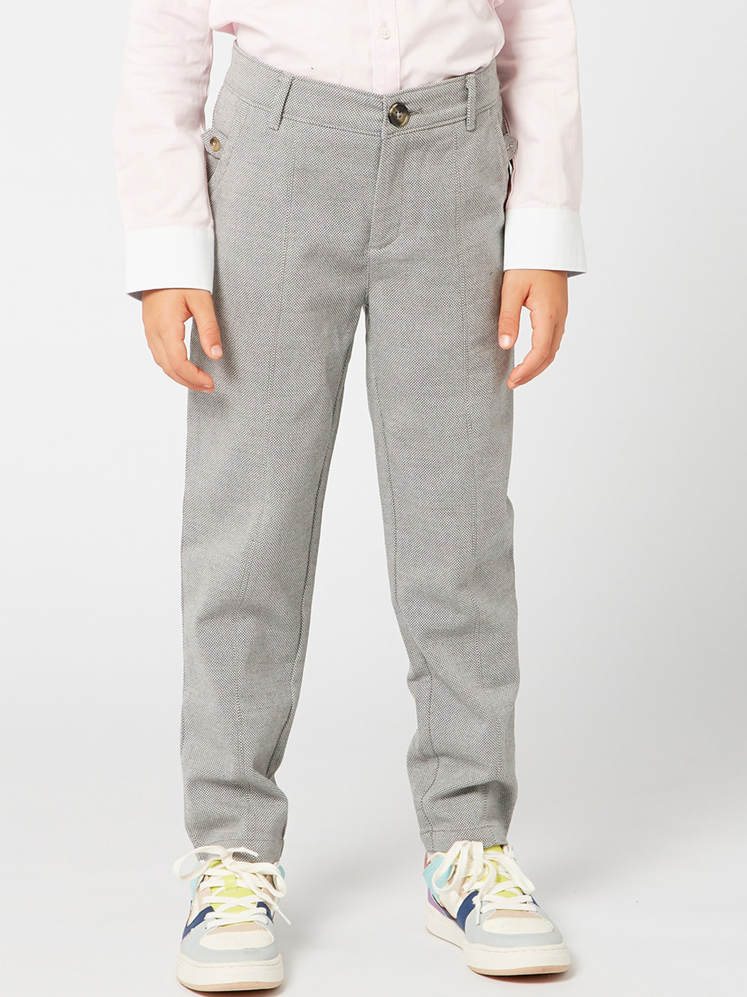 

One Friday Boys Grey Solid Trousers