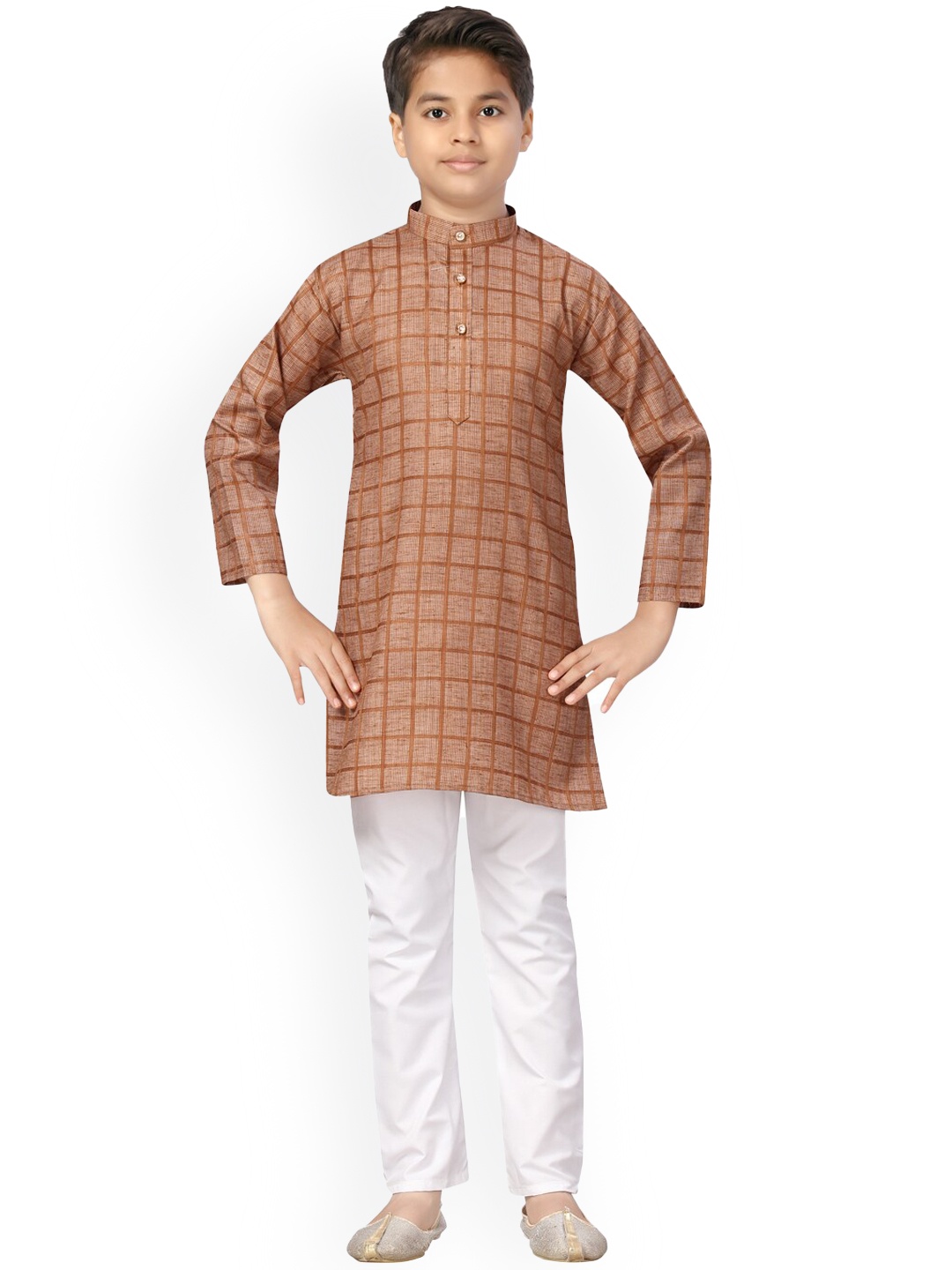

Aarika Boys Brown Pure Cotton Kurta with Pyjamas