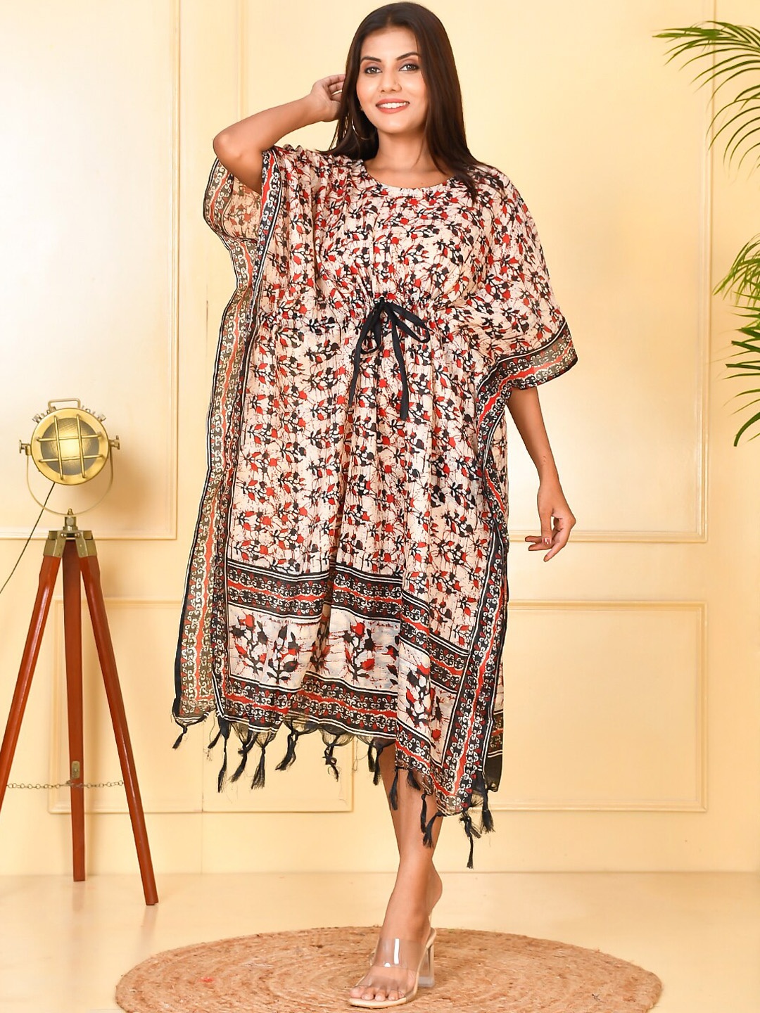 

Kesarya Women Cream-Coloured Floral Printed Flared Sleeves Kaftan Kurta
