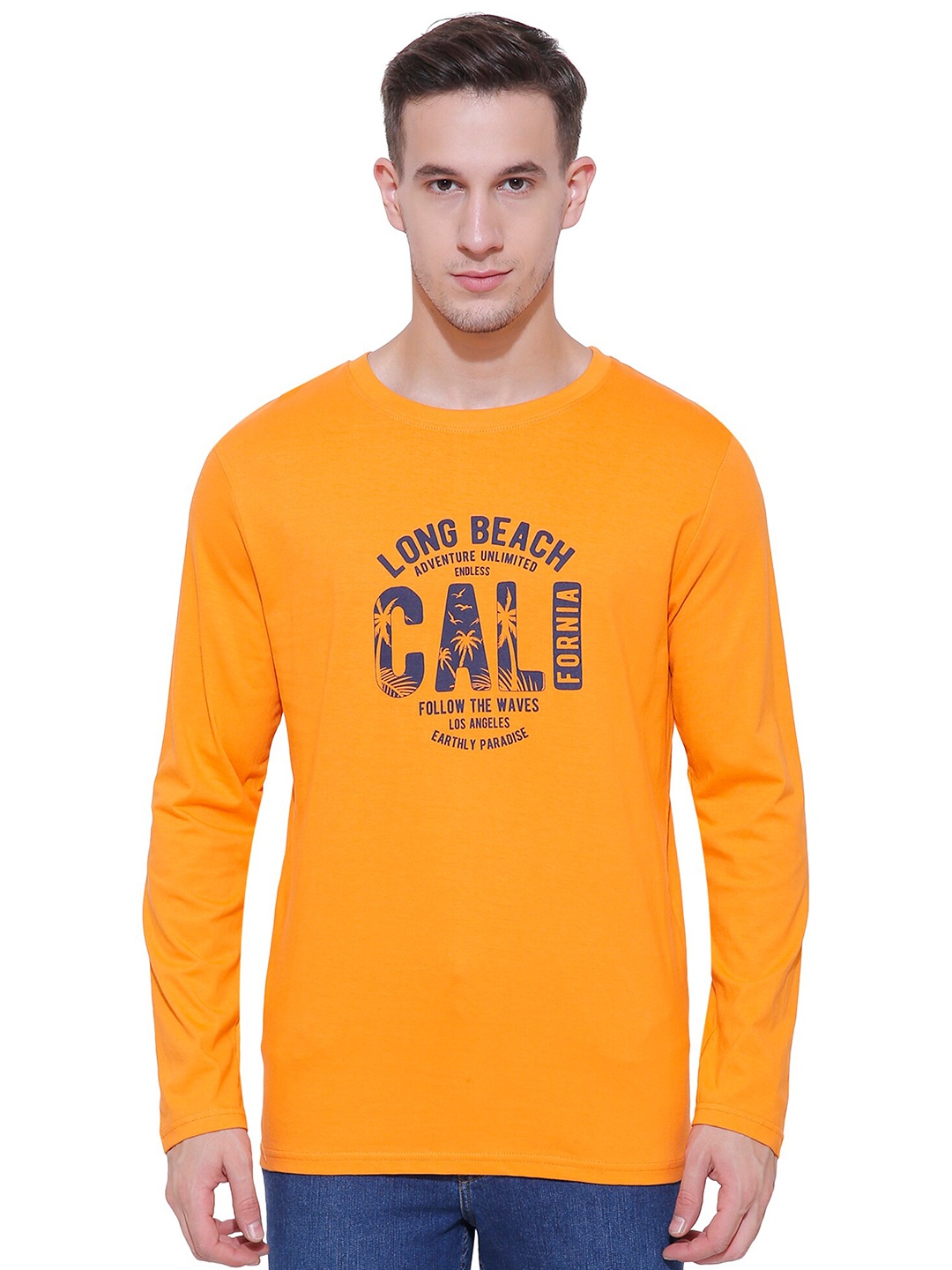 

DYCA Men Mustard Yellow Typography Printed Applique T-shirt