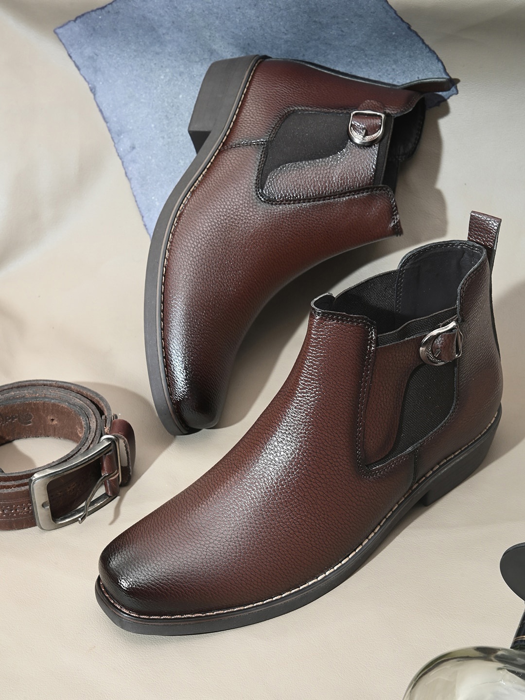 

Fentacia Men Brown Textured Leather Mid-Top Chelsea Boots