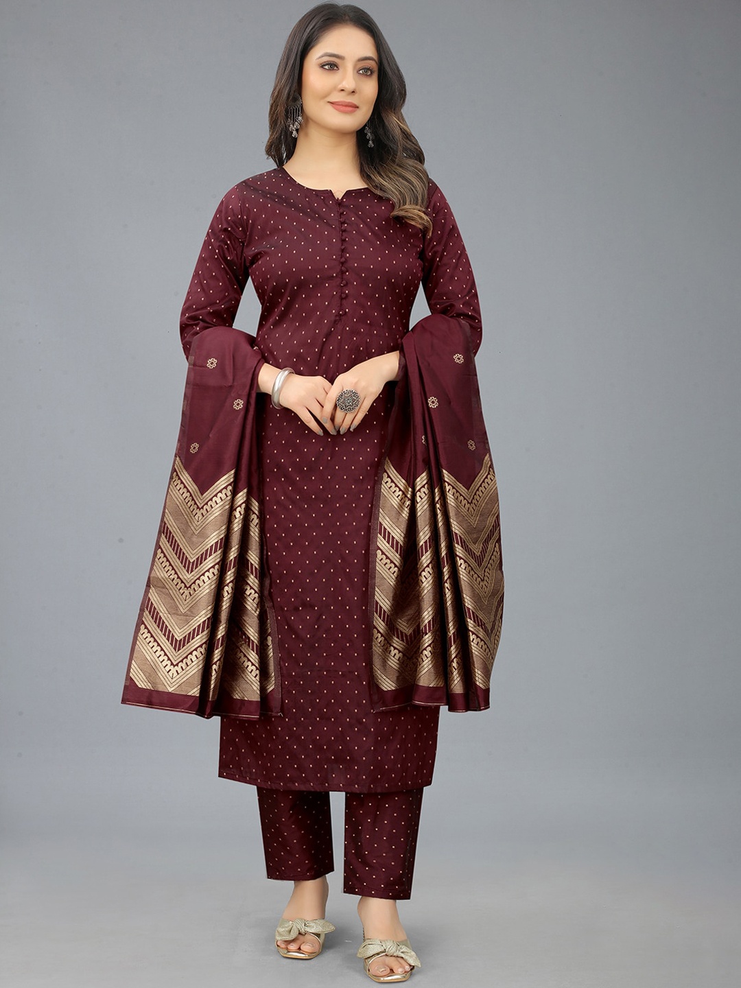 

GUNVANTI FAB Women Maroon Kurti with Trousers & With Dupatta