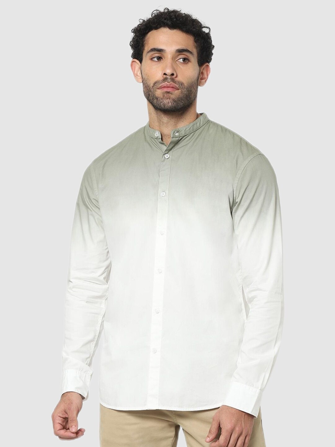 

Celio Men White & Grey Classic Cotton Casual Shirt