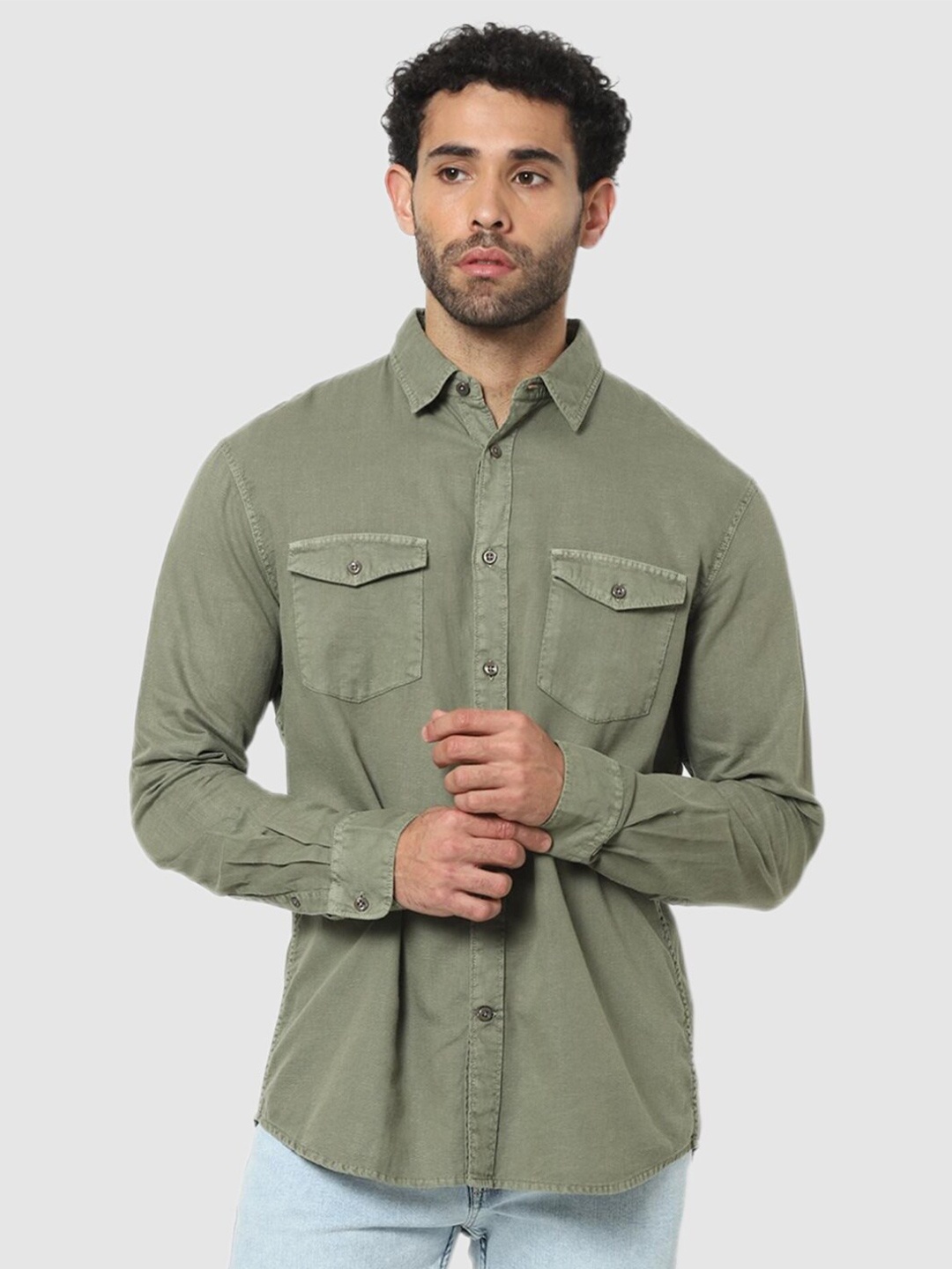 

Celio Men Olive Green Classic Flap Pocket Casual Shirt