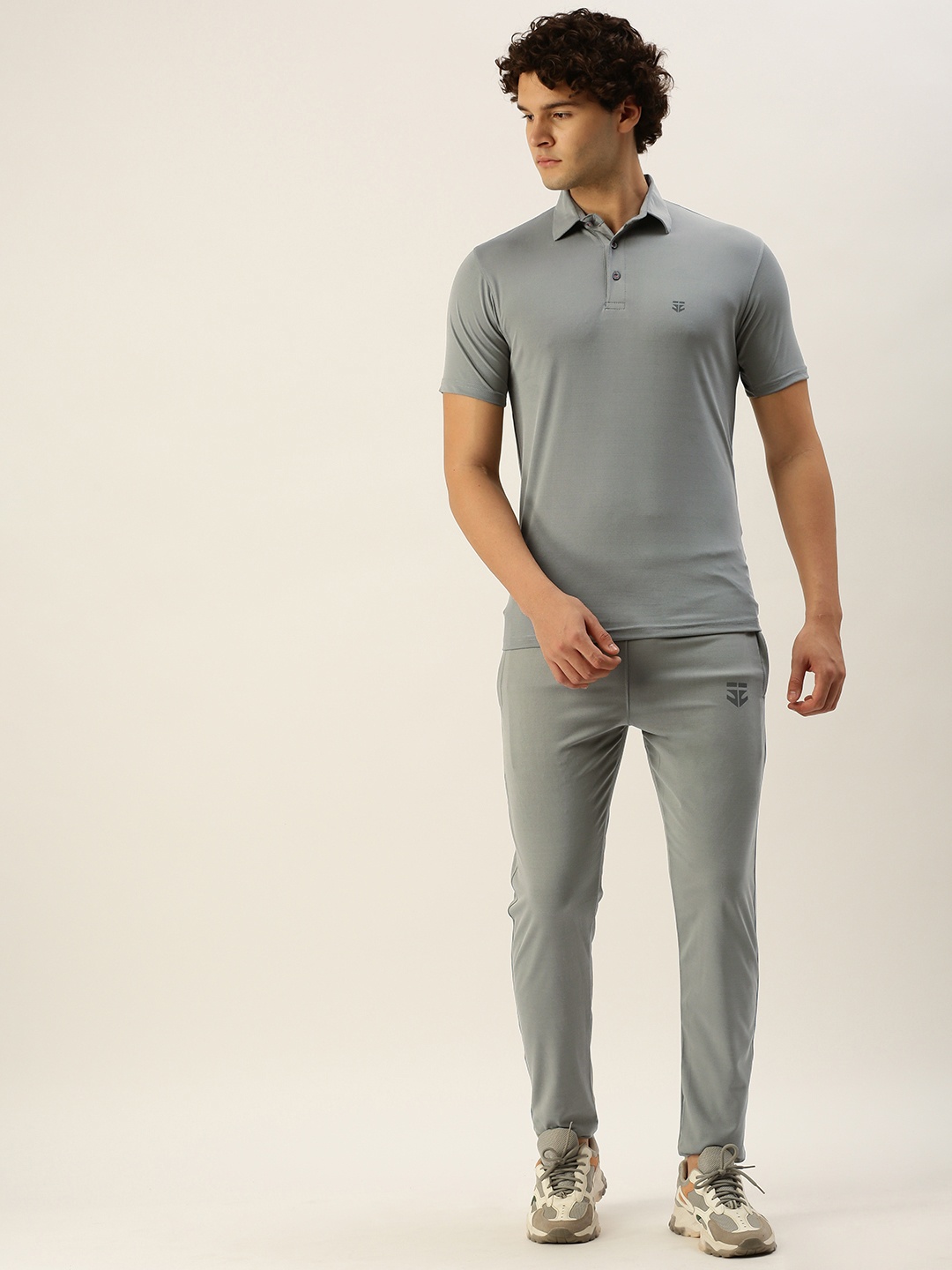 

Sports52 wear Men Training Tracksuit, Grey