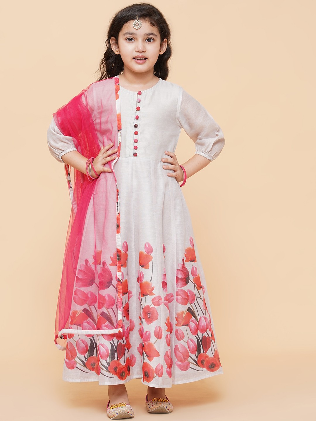 

Bitiya by Bhama Girls Light Grey Floral Printed Floral Anarkali Kurta With Dupatta