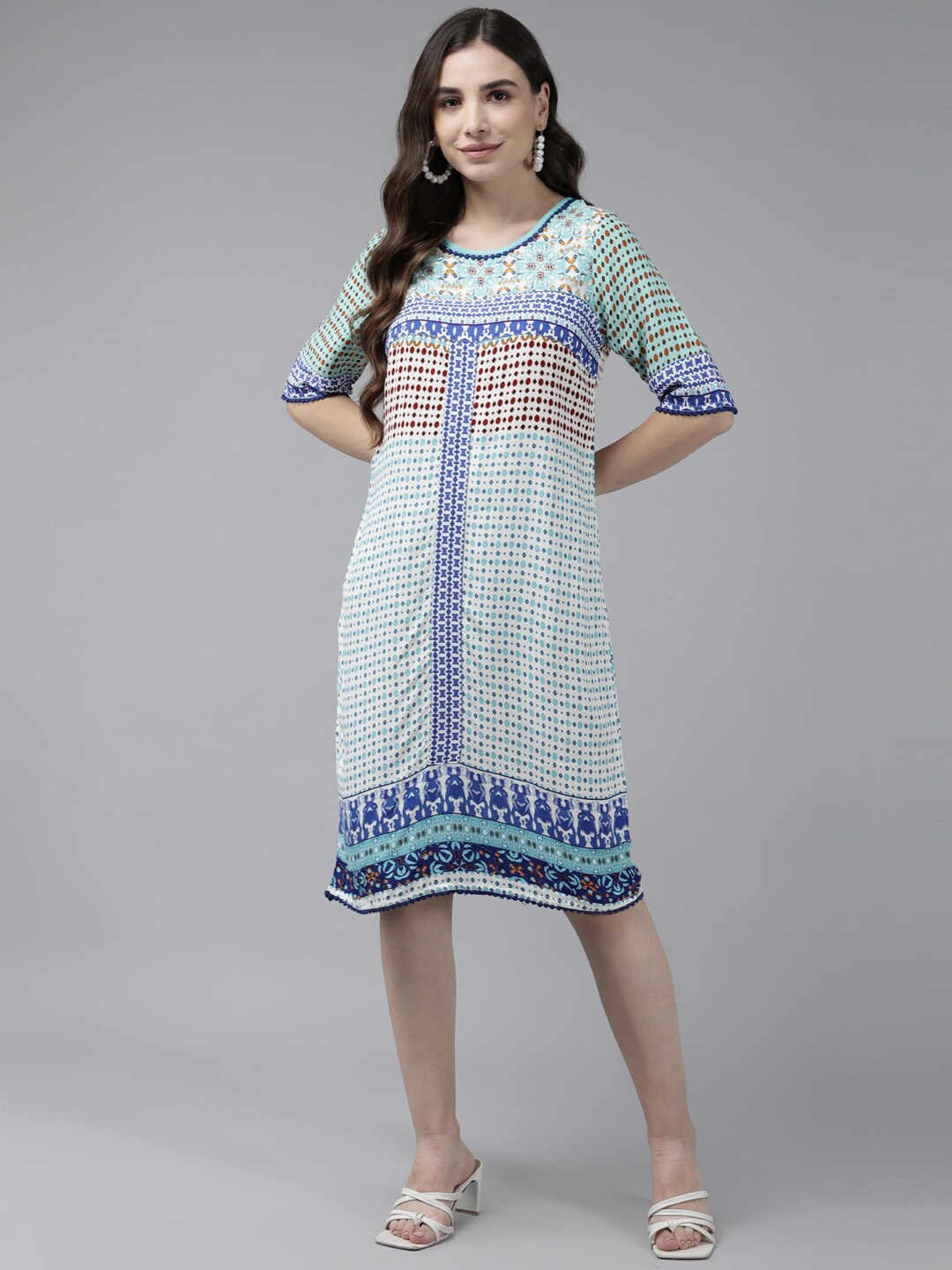 

Aarika Women Women Blue & White Ethnic Motifs Printed Georgette A-Line Dress