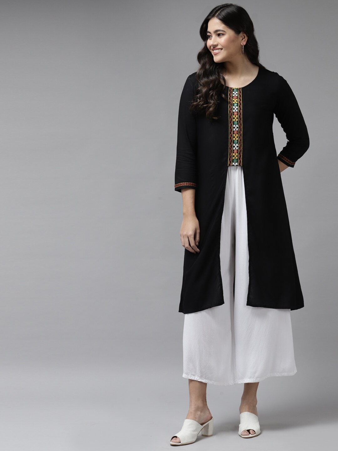

Aarika Women Black Thread Work Front Slit Kurta