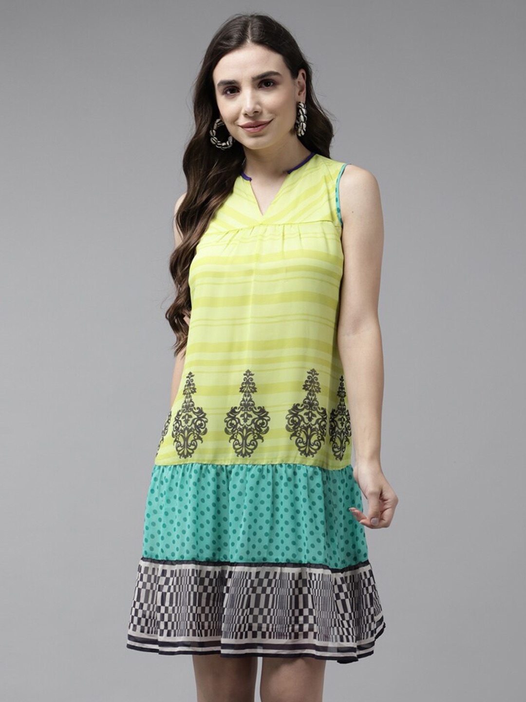 

Aarika Green Ethnic Motifs Georgette A-Line Dress
