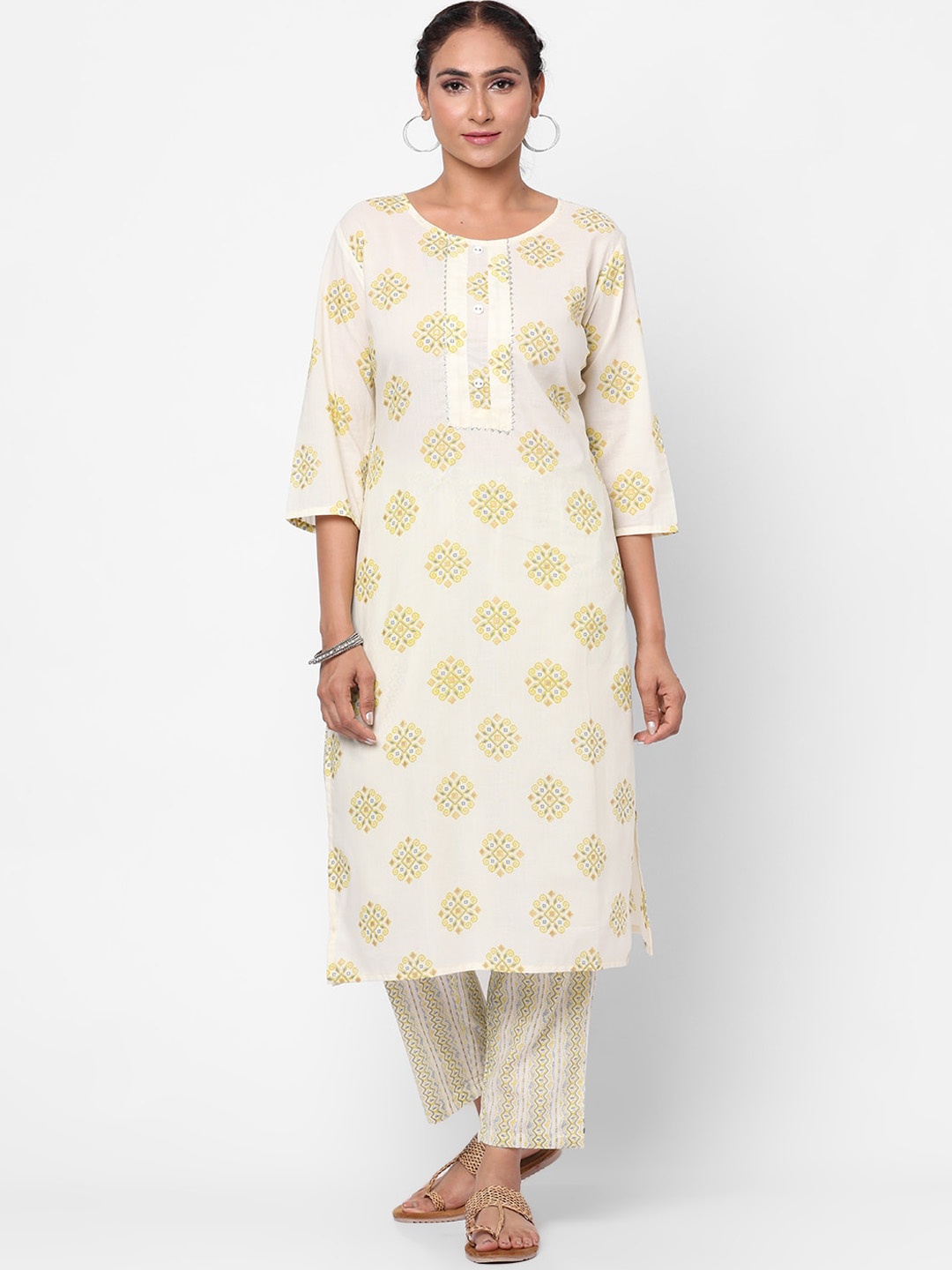 

Kastiel Women Ethnic Motifs Printed Kurta with Trousers, Off white