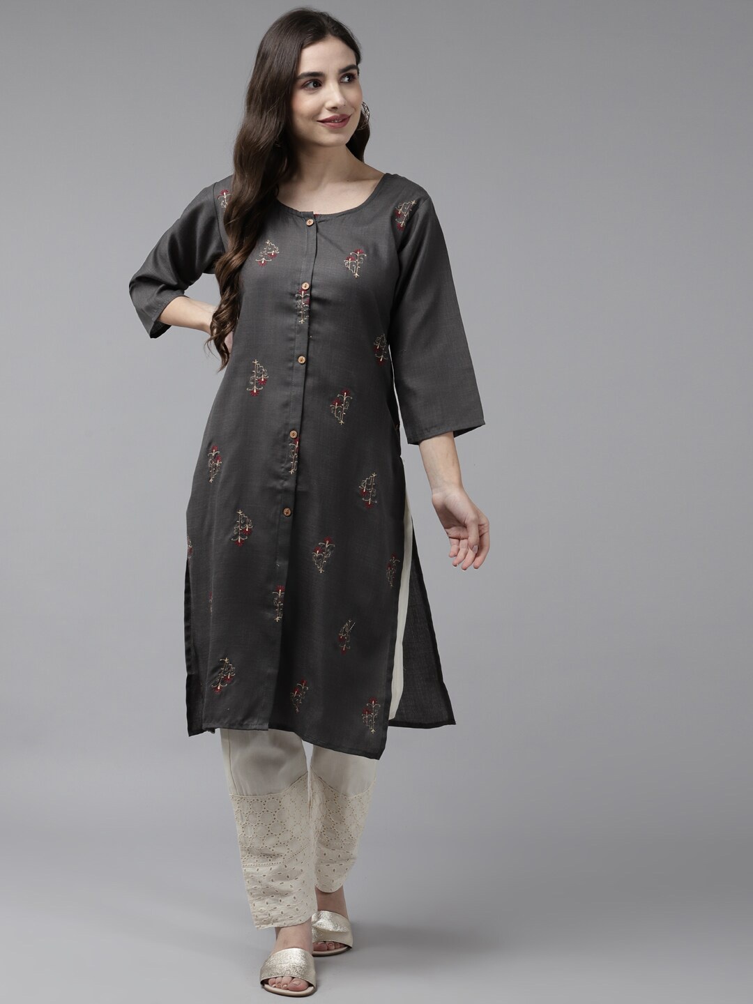 

Aarika Women Charcoal Floral Embroidered Thread Work Kurta