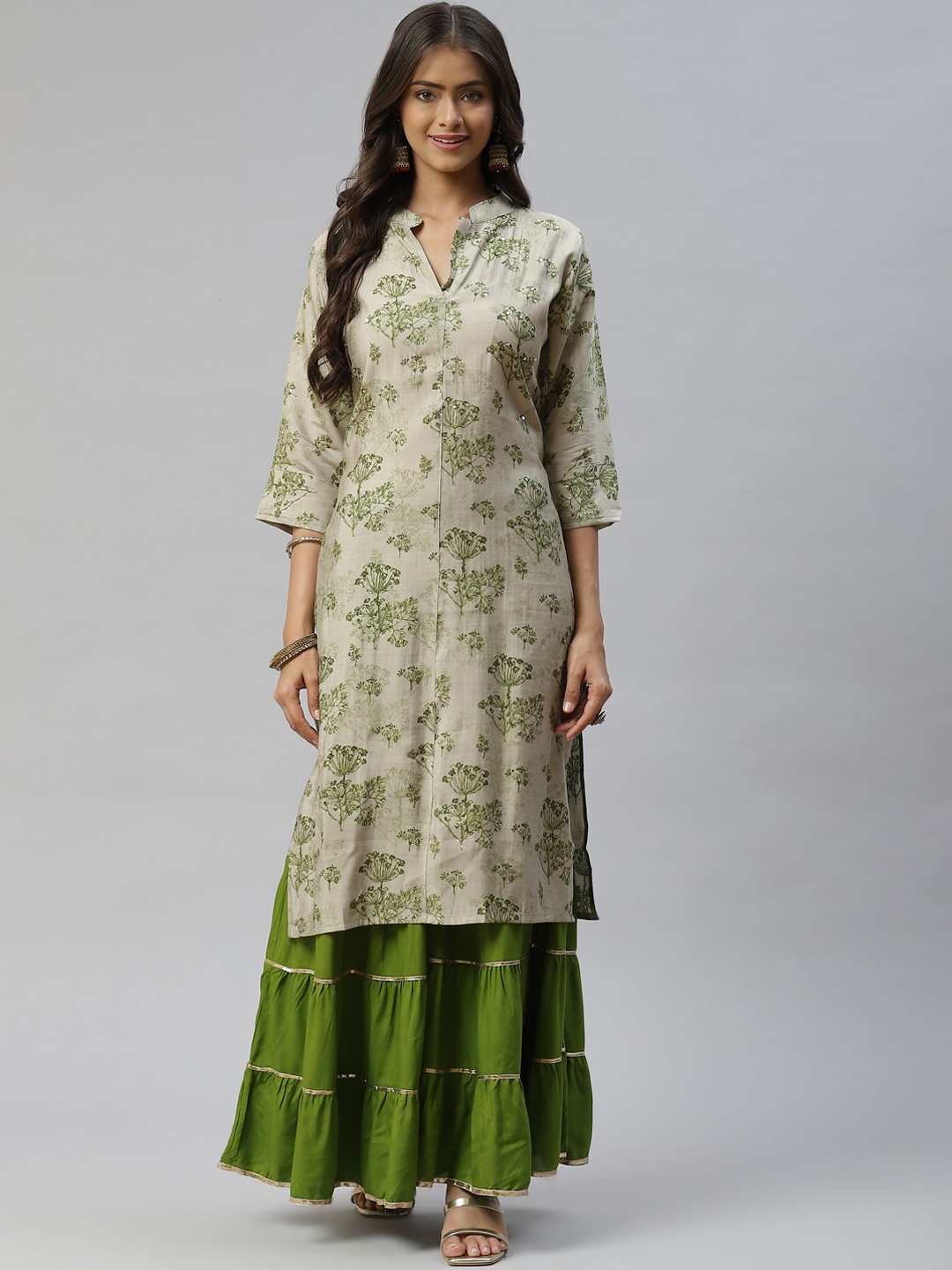

Aarika Women Taupe Floral Printed Handloom Kurta