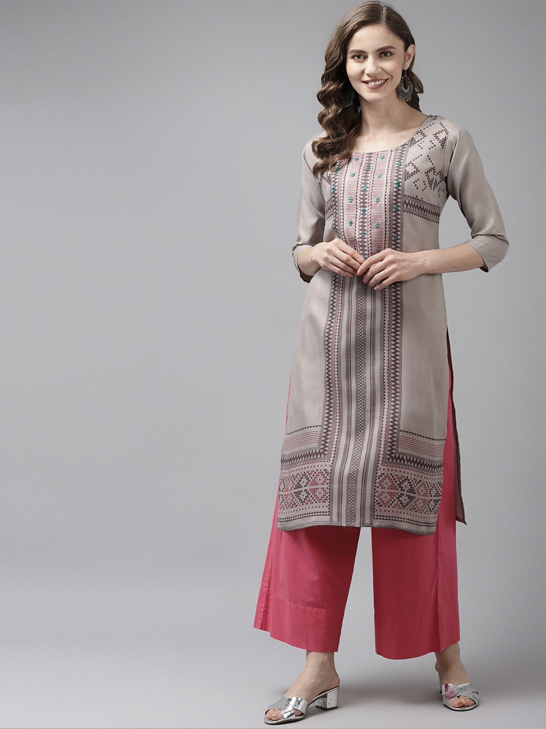 

Aarika Women Grey Printed Thread Work Kurta