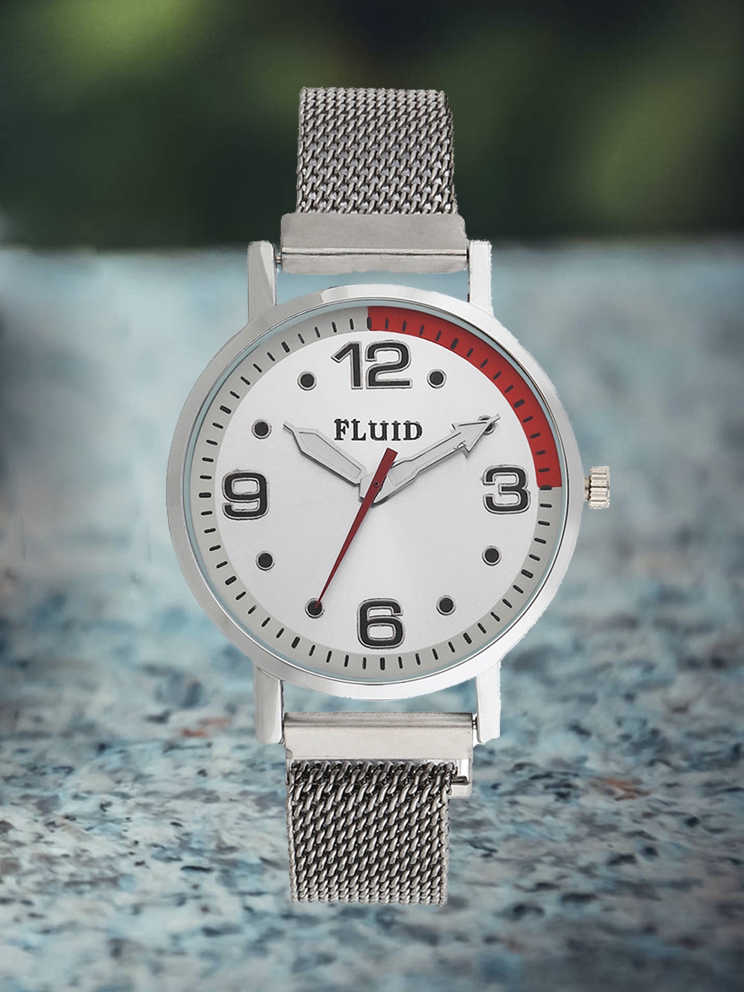 

FLUID Women Silver-Toned Dial & Silver Toned Bracelet Style Straps Analogue Watch FL-023-SL01