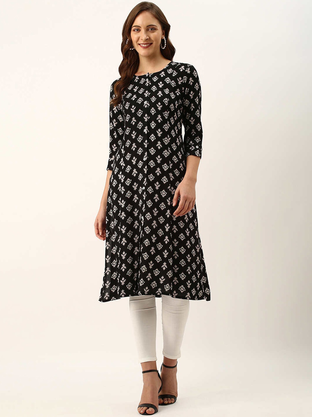 

ZOLA Women Black & White Ikat Kurta