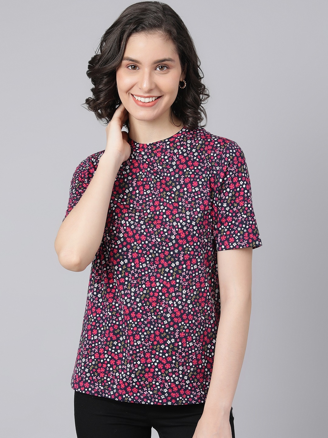 

Marks & Spencer Women Pink & Navy Blue Pure Cotton Floral Print T-shirt
