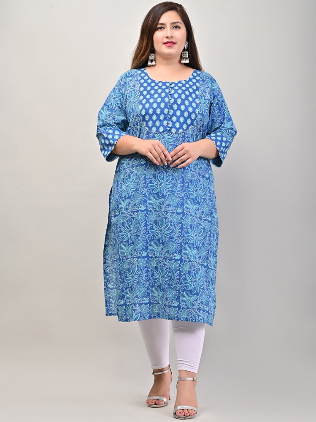 

Swasti Women Blue Floral Printed Floral Plus Size Cotton Kurta