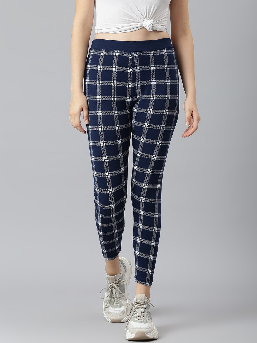 

Aarika Women Navy Blue Checked Rapid Dry Slim-Fit Track Pant