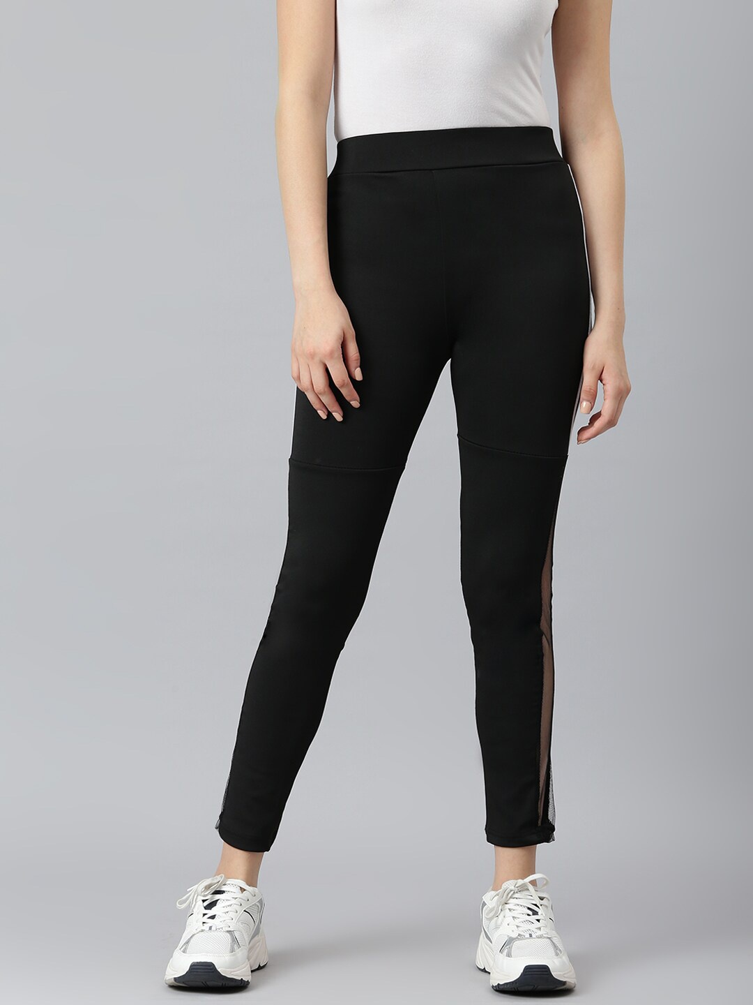 

Aarika Women Black Solid Slim-Fit Track Pants