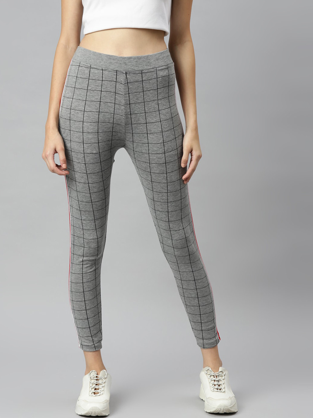 

Aarika Women Grey Checked Slim Fit Track Pants