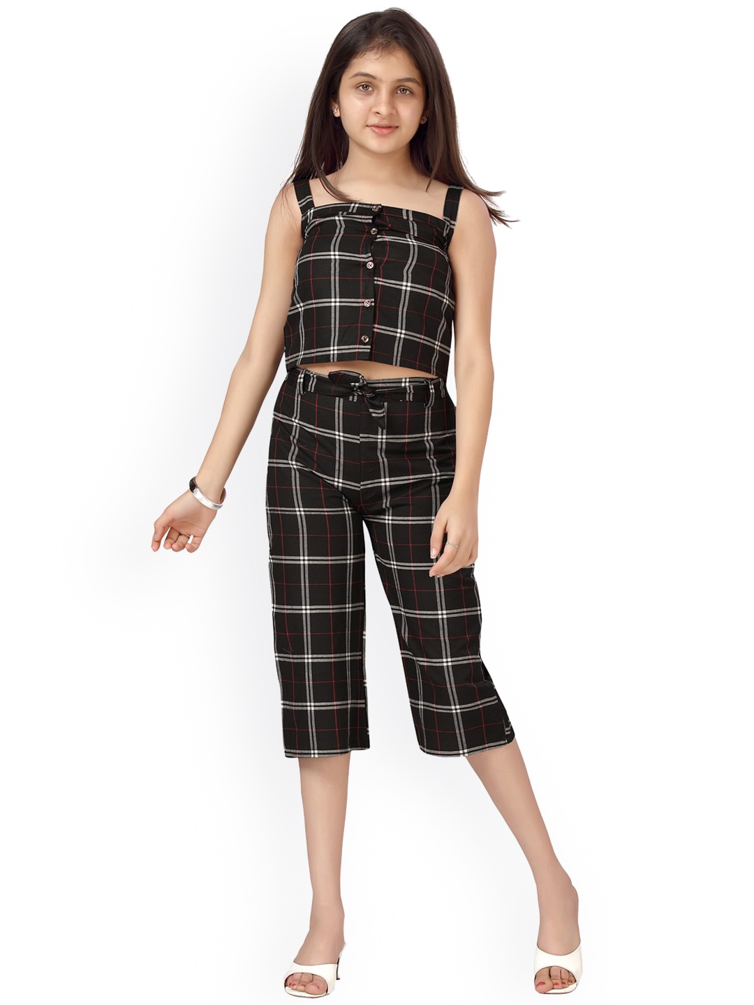 

Aarika Girls Checked Pure Cotton Top with Capris, Black