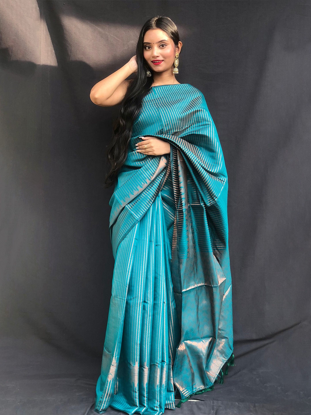 

Mitera Teal & Copper-Toned Striped Zari Kanjeevaram Saree