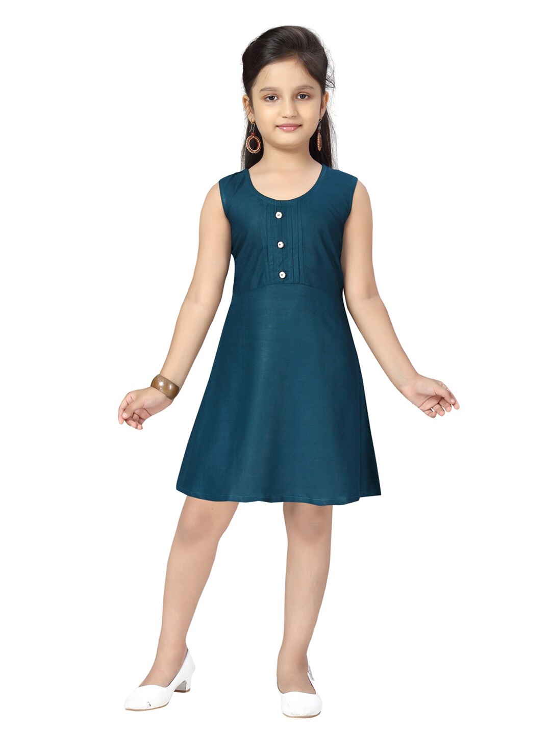 

Aarika Girls Cotton Green Dress