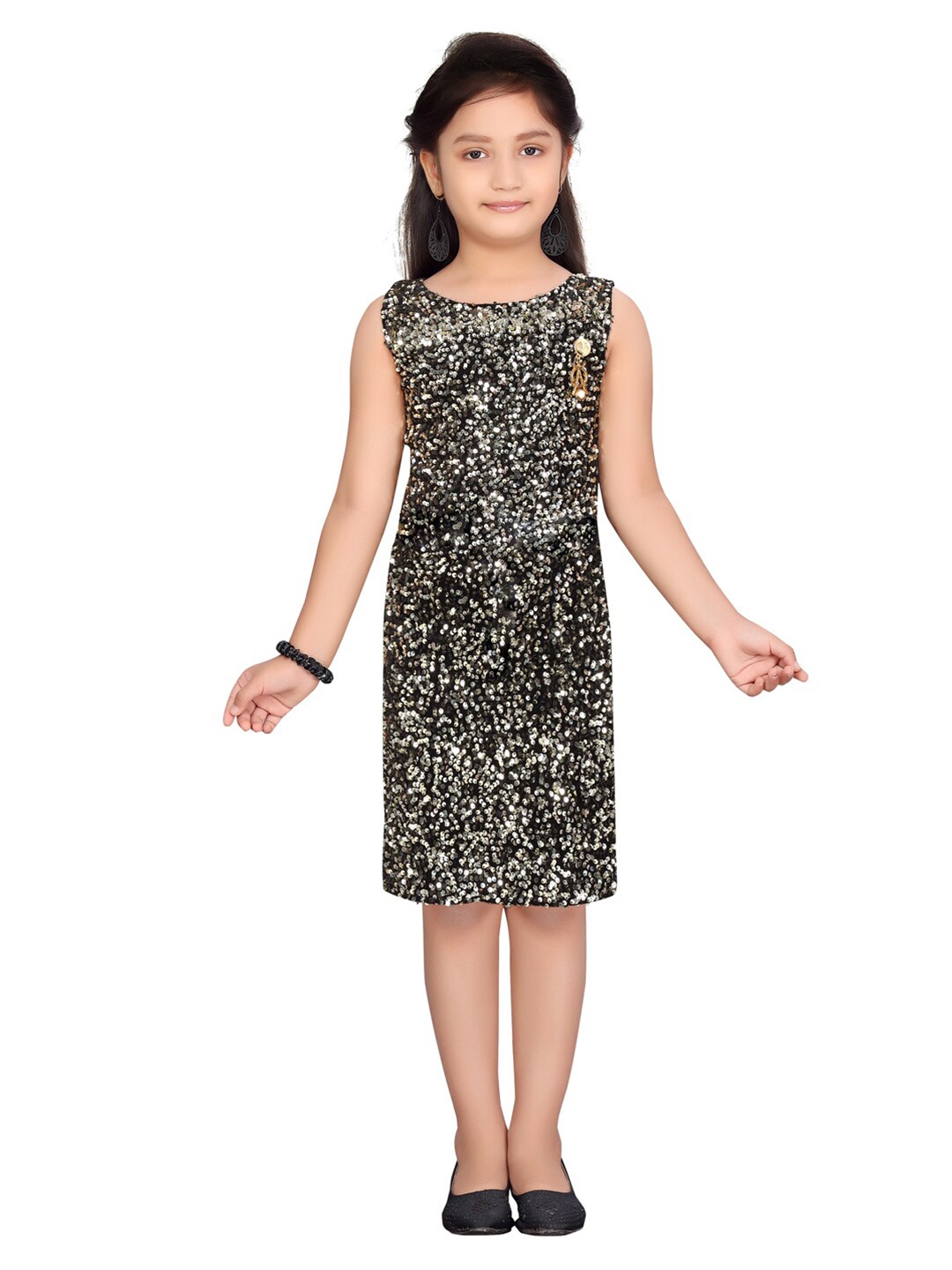 

Aarika Girls Gold-Toned & Black Embellished Sheath Dress