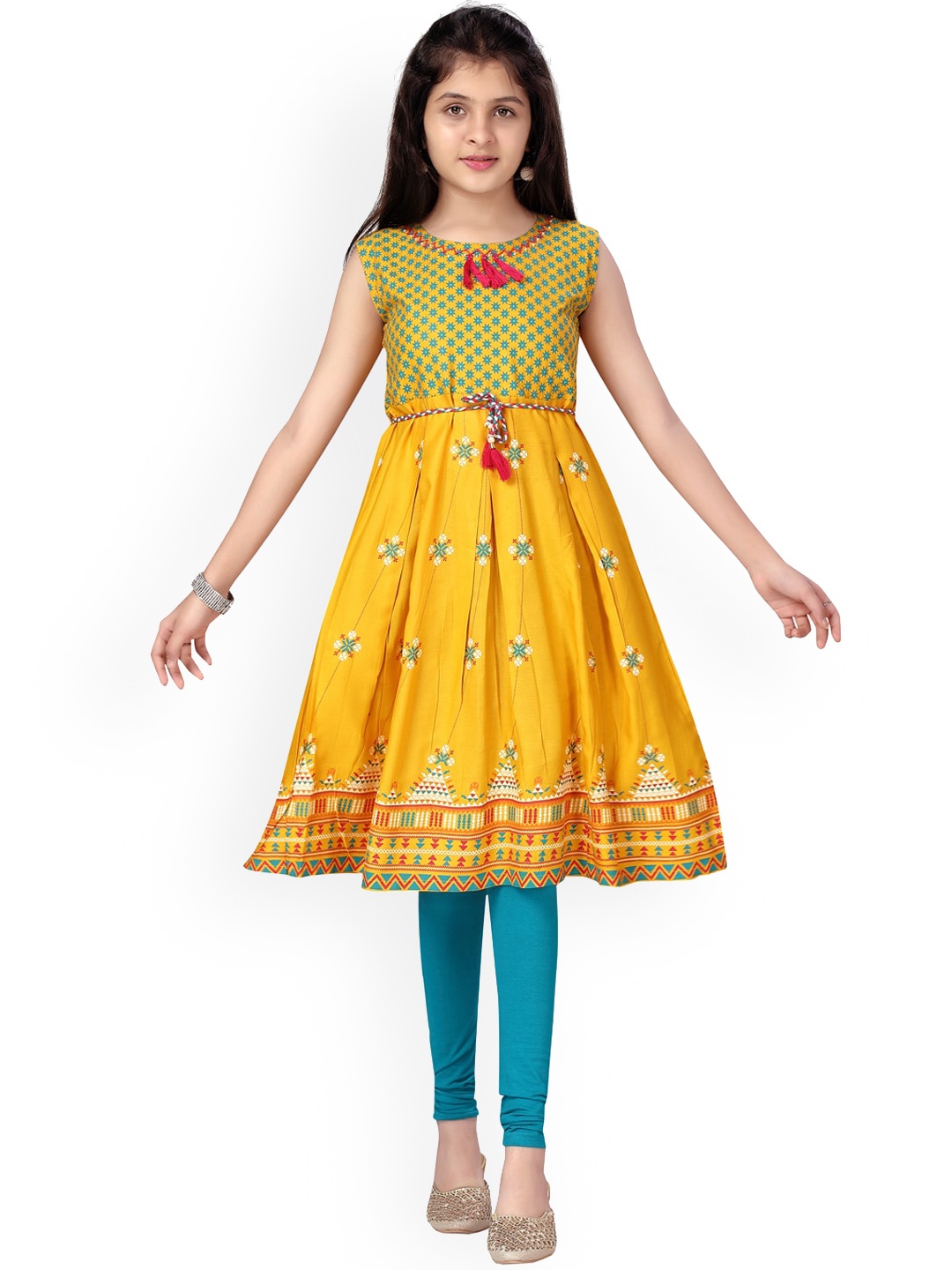 

Aarika Girls Yellow & Blue Geometric Printed Anarkali Cotton Kurta