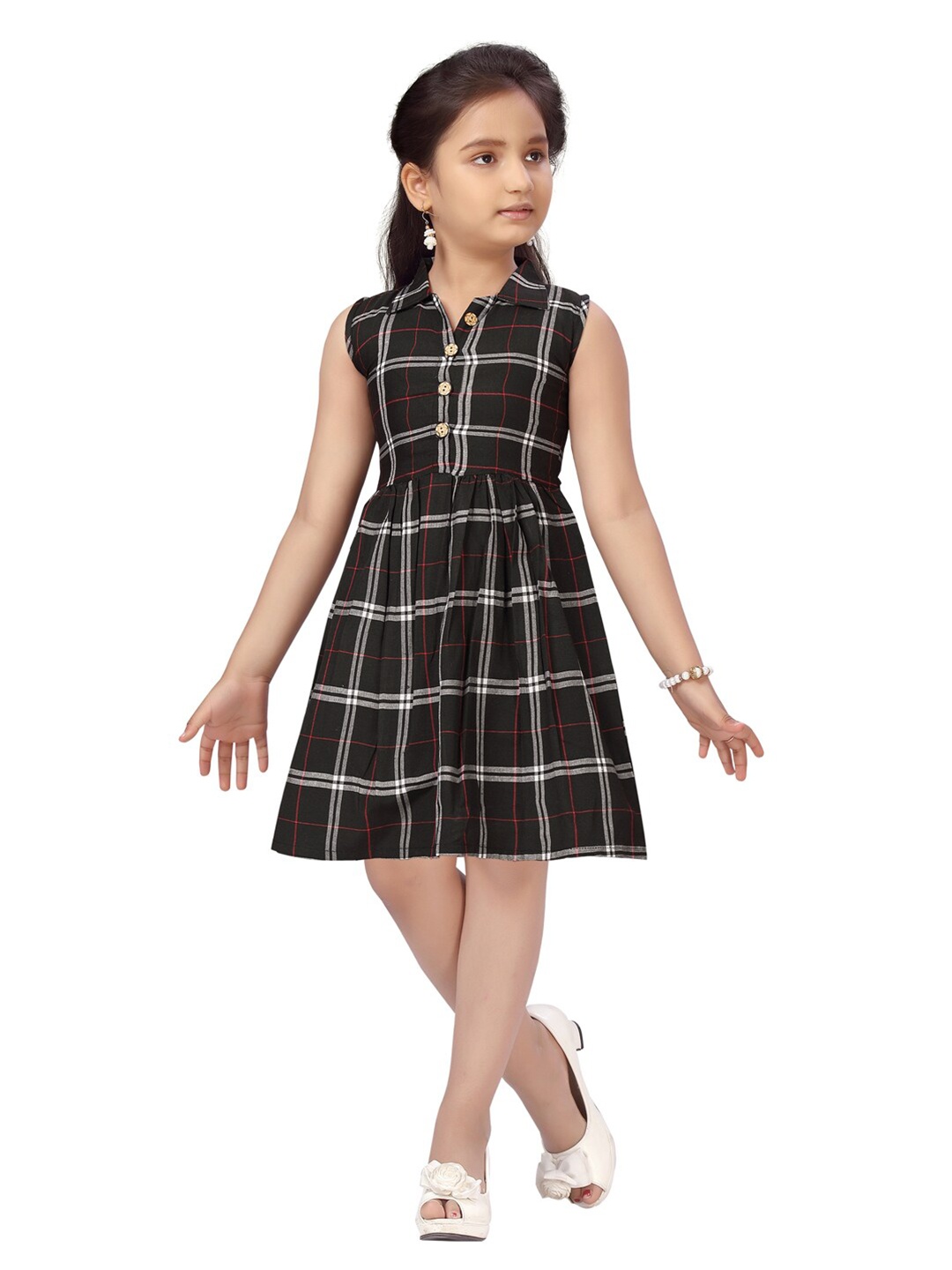 

Aarika Girls Black Checked Fit & Flare Dress