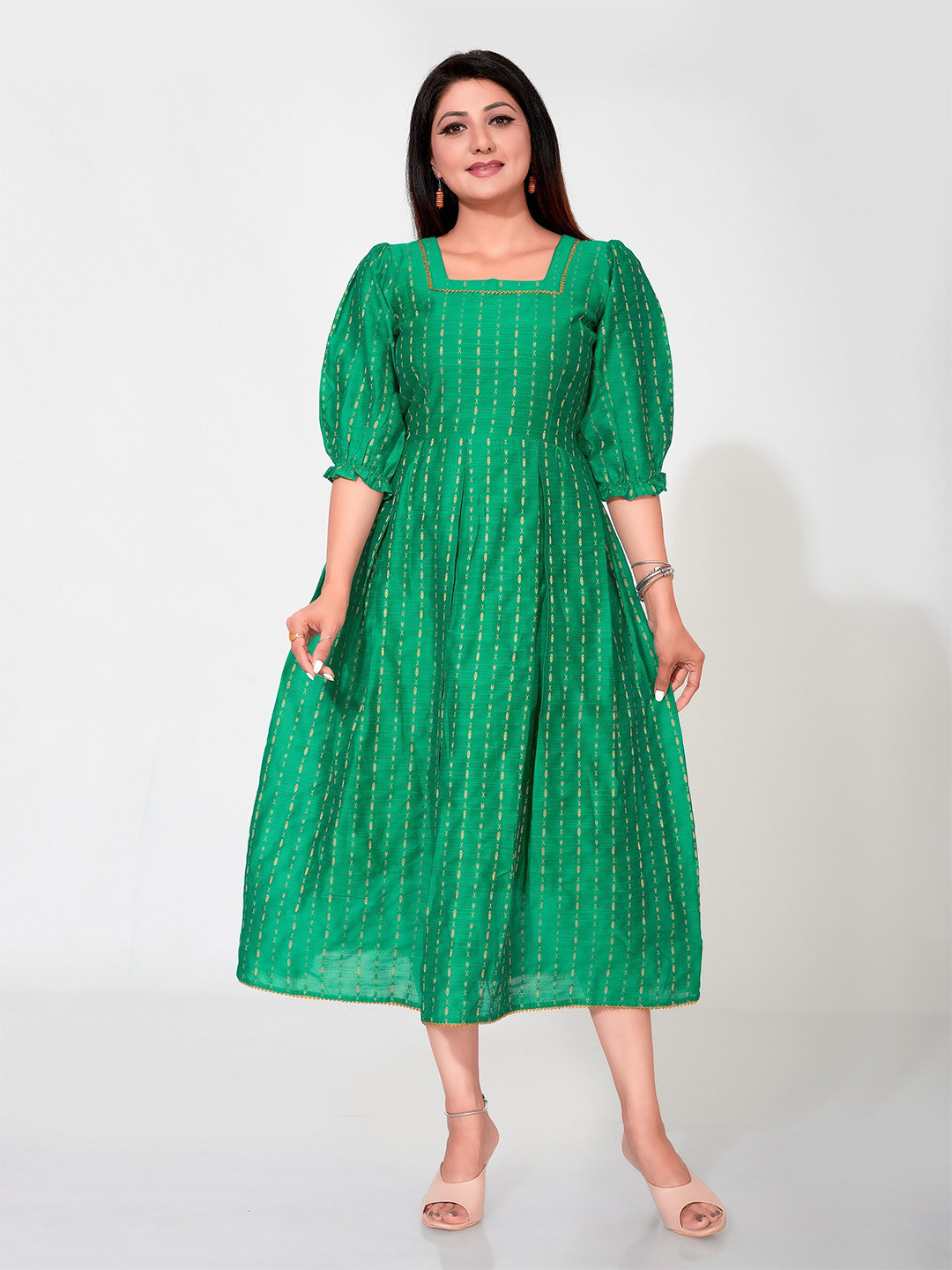 

Ayukti Green Ethnic Maxi Dress