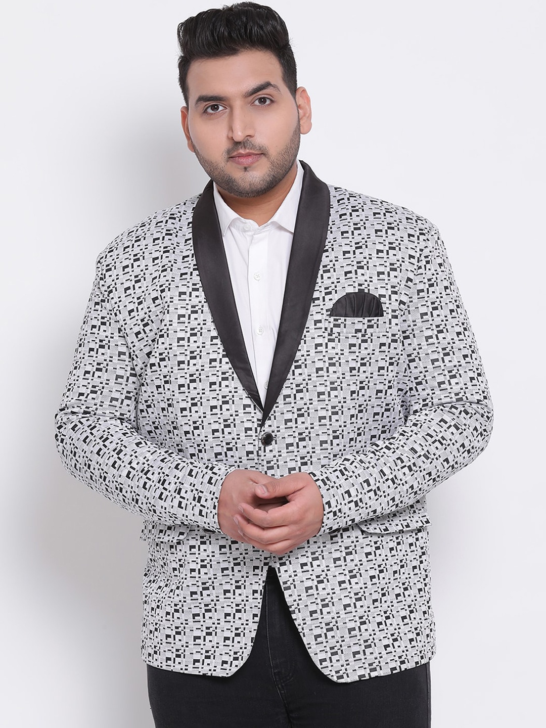 

Hangup Plus SIze Men Grey & Black Printed Single-Breasted Blazers