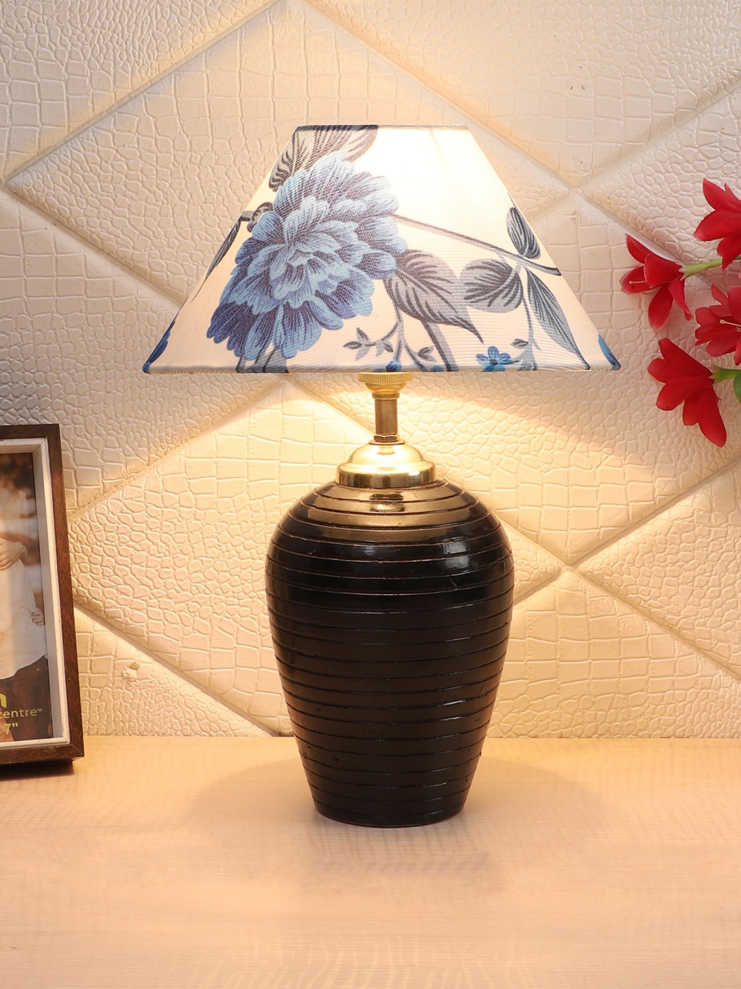 

foziq Brown & White Printed Table Lamp, Black
