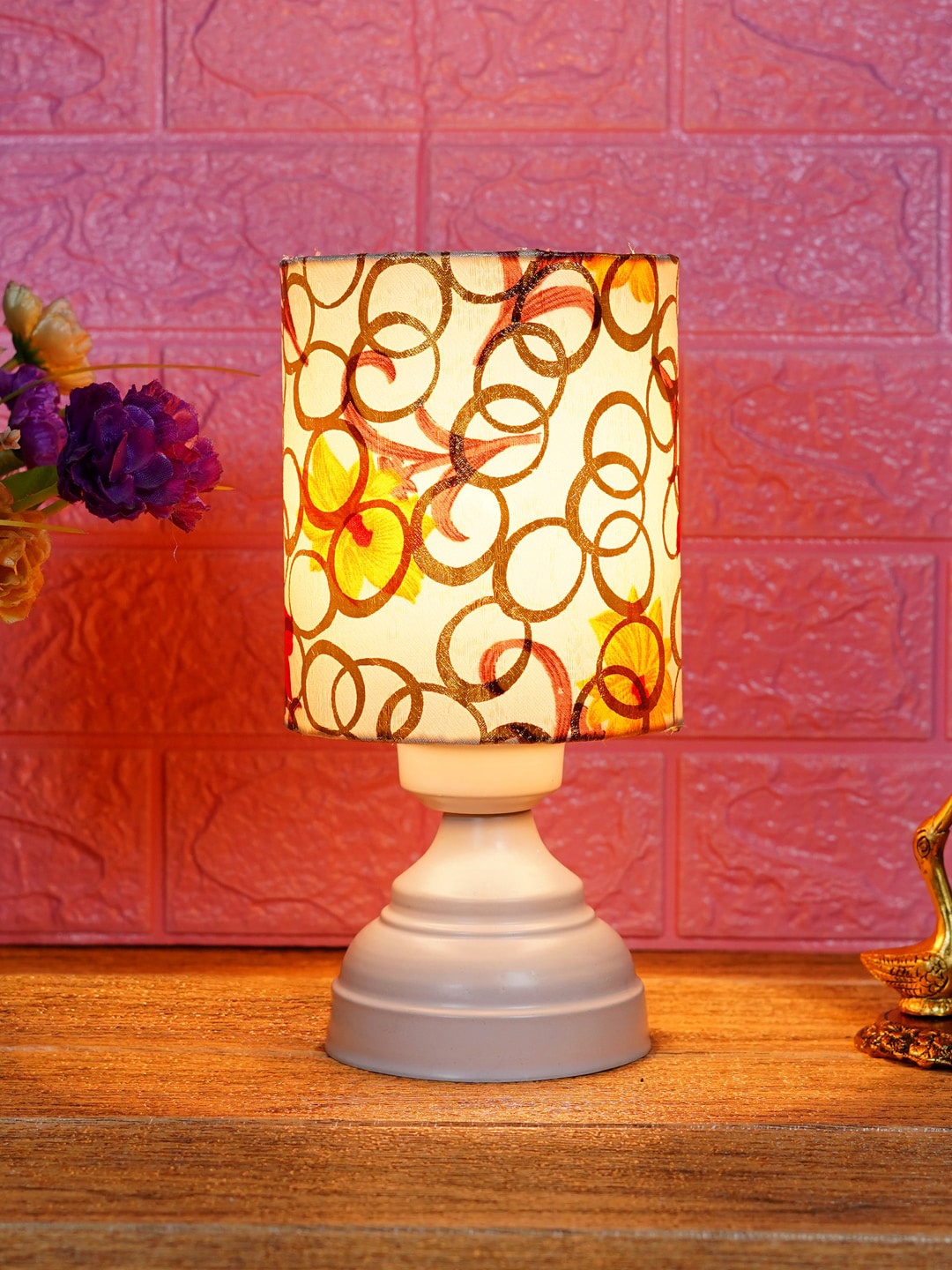 

foziq White Cylindrical Printed Table Lamp