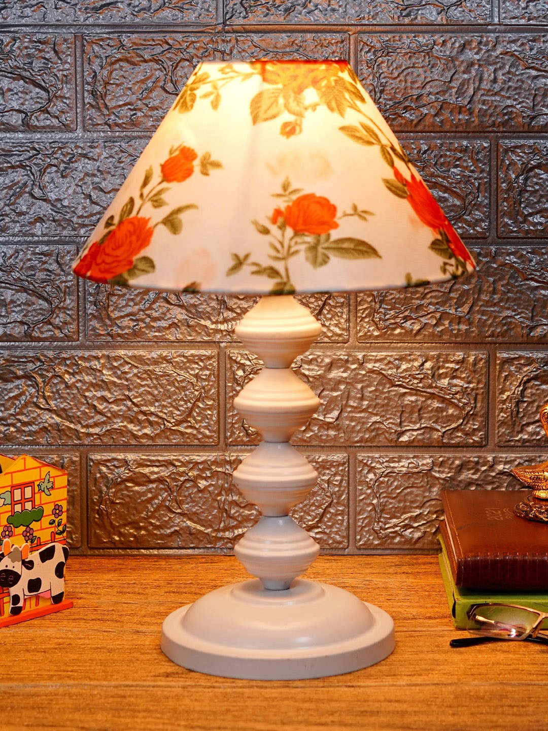 

foziq White Printed Table Lamp