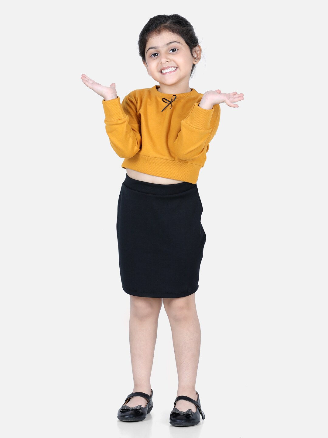 

AWW HUNNIE Girls Mustard Yellow & Black Pure Cotton Tshirt with Black Skirt