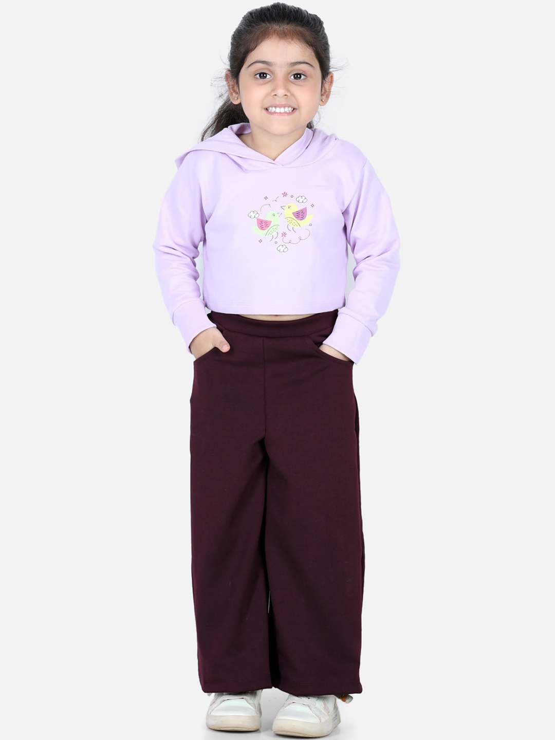 

AWW HUNNIE Girls Printed Hooded Crop Sweatshirt With Trousers, Purple